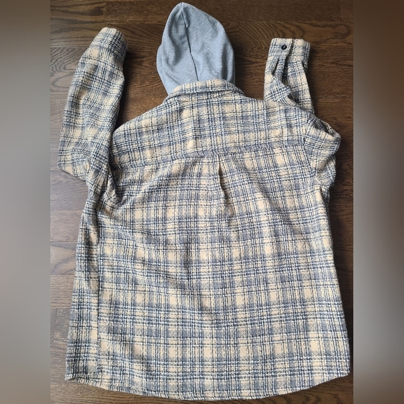 NWT Buckle  A.PEACH Plaid Button-Up Shirt with Hood Sz.L Women's - Picture 3 of 11